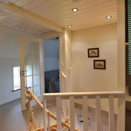 Ferienhaus Three-bedroom Holiday In Juelsminde