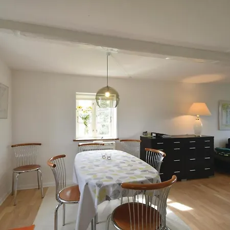 Ferienhaus Three-bedroom Holiday In Juelsminde *